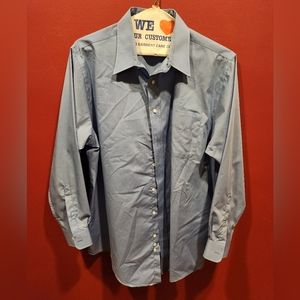 Mens light blue croft and barrow dress shirt size 17 34/35